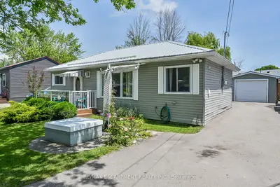Detached in Haldimand