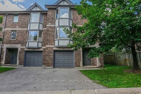 1548 Richmond Street 31, London North, On N6g 4w8