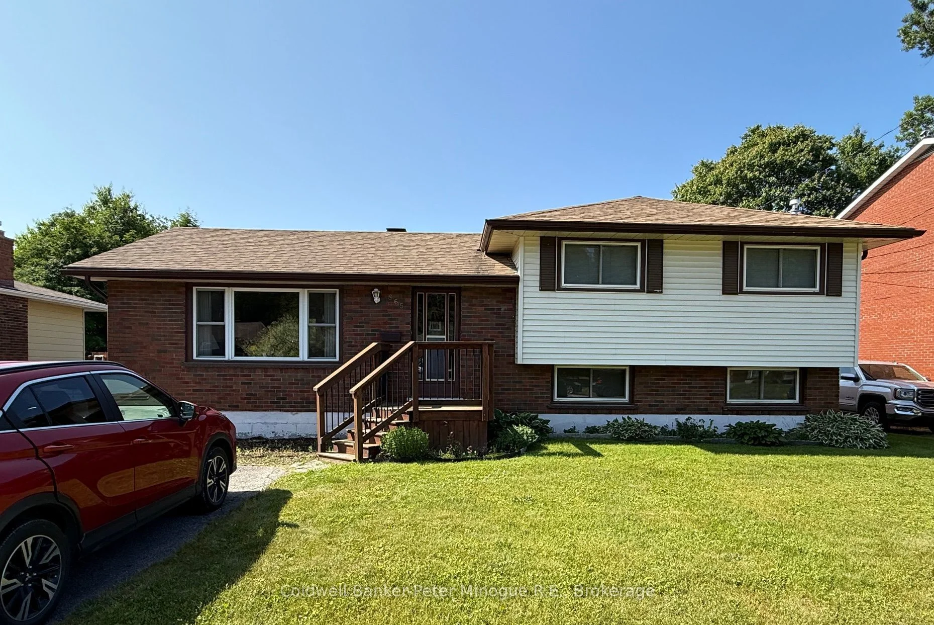 865 Norman Avenue, North Bay, ON P1B 8C6