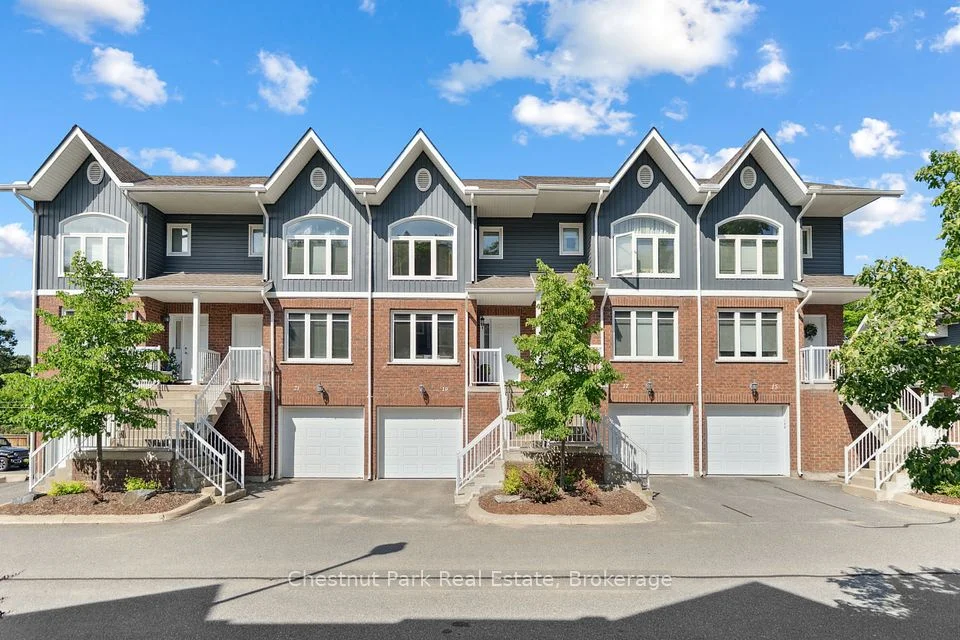 37 Silver Street 19, Huntsville, ON P1H 1M2