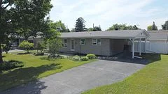 22 Harwick Crescent, Bells Corners and South to Fallowfield, ON K2H 6R1