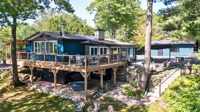 Detached in Seguin
