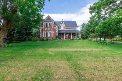 Detached in Melancthon