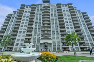 Condo Apartment in London North