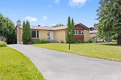 38 Largo Crescent, Meadowlands - Crestview and Area, ON K2G 3C7