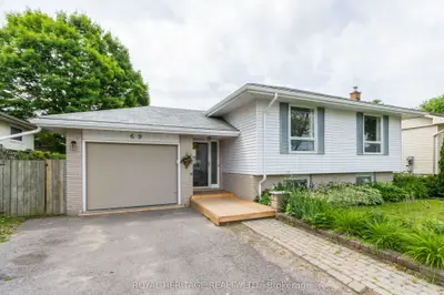 Detached in Belleville