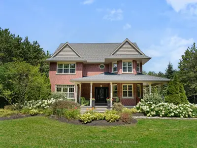 Detached in Hamilton Township