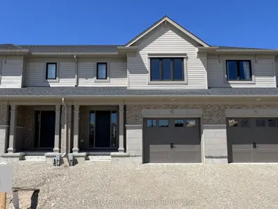 Att/Row/Townhouse in Aylmer