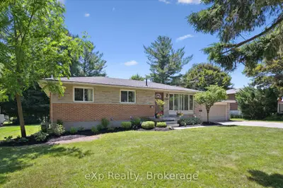 Duplex in Centre Wellington