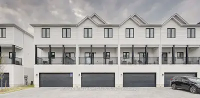 Condo Townhouse in London North