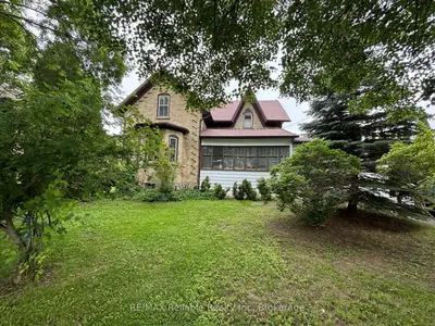 Detached in Bluewater