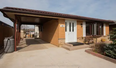 Detached in Kitchener