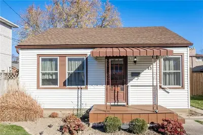 Detached in Hamilton