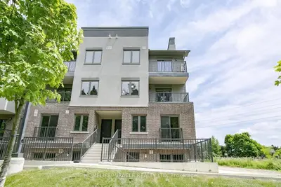 Condo Townhouse in Cambridge