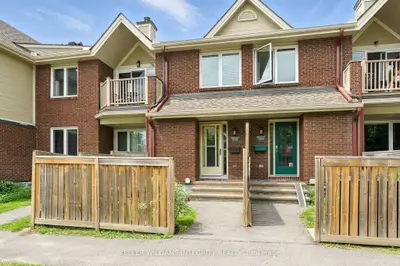 Condo Townhouse in Orleans - Cumberland and Area
