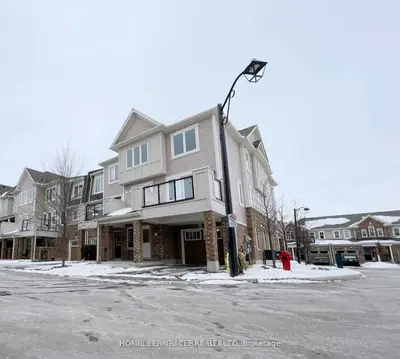 Condo Townhouse in Kitchener