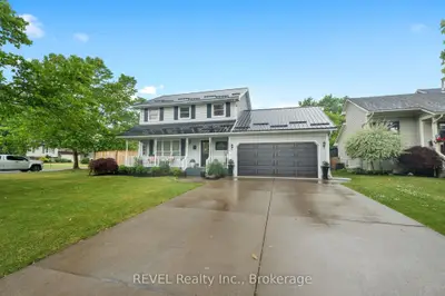 Detached in Fort Erie