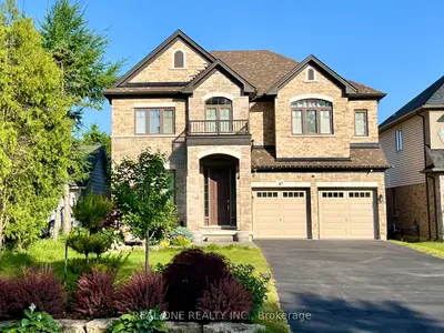 Detached in Hamilton
