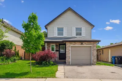 Detached in Guelph