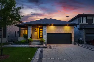 Detached in Orleans - Convent Glen and Area