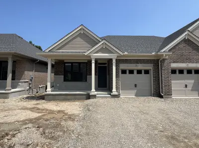 Semi-Detached in St. Thomas