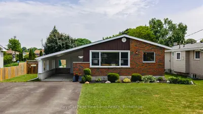 Detached in Goderich