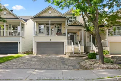 Detached in Barrhaven
