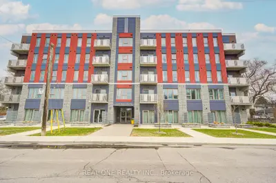 Condo Apartment in Hamilton