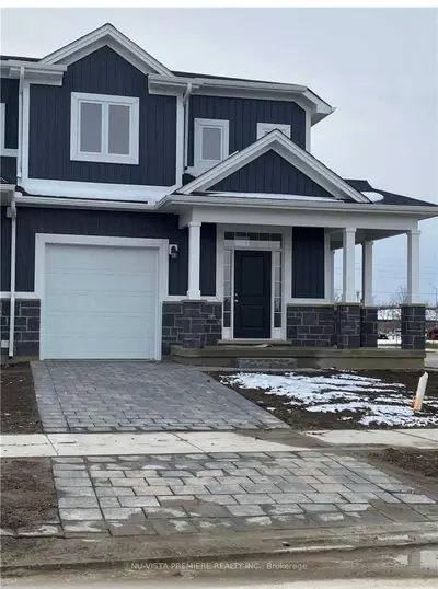 Att/Row/Townhouse in London North