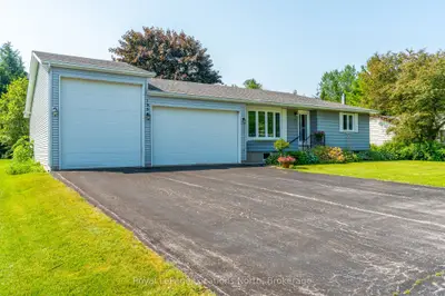 Detached in Meaford