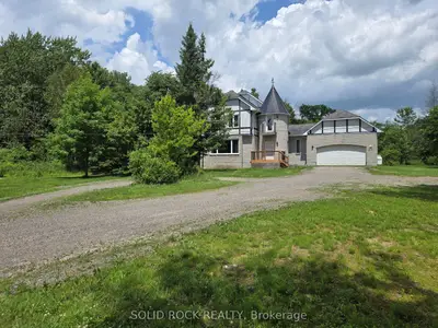Detached in North Grenville
