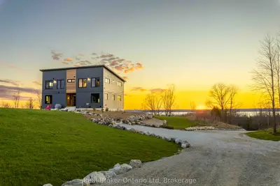 Detached in Meaford