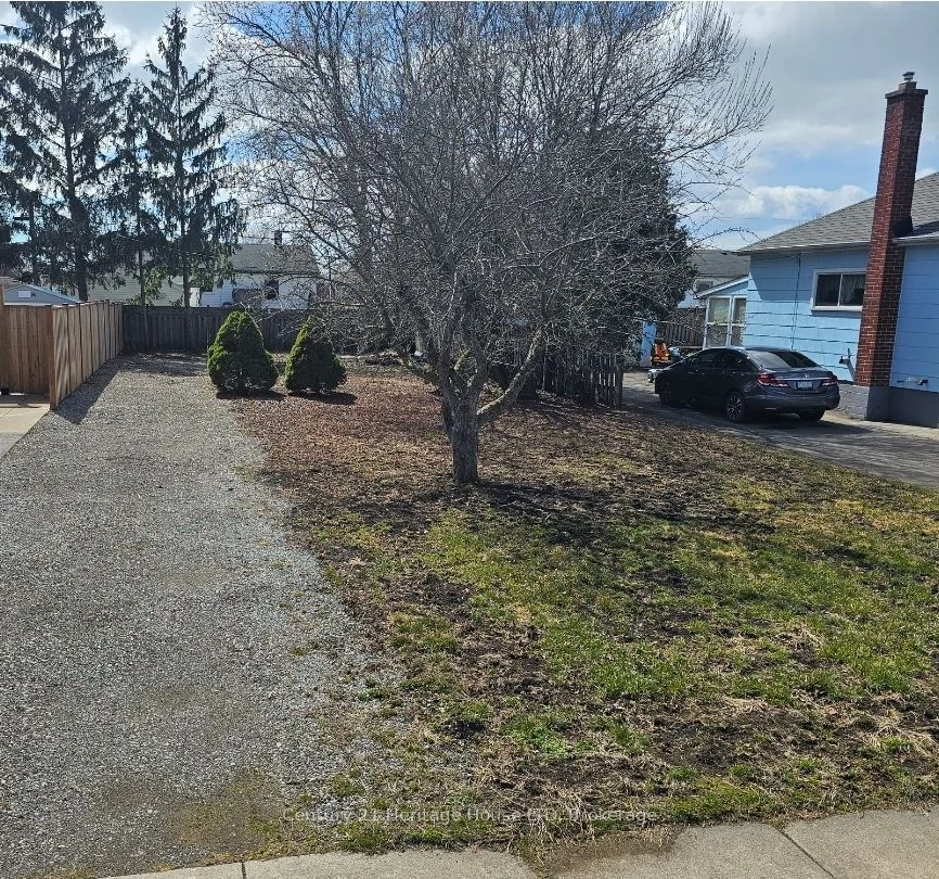 194 Neff Street, Port Colborne, On L3k 3t6
