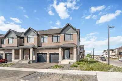 Att/Row/Townhouse in Barrhaven
