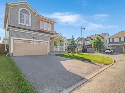 Detached in Barrhaven
