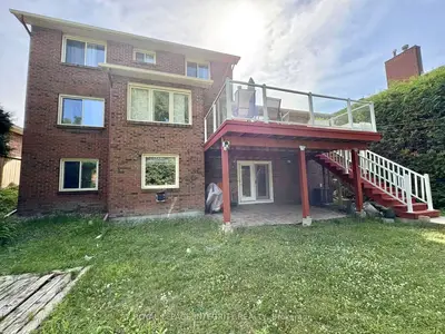 Detached in Kanata