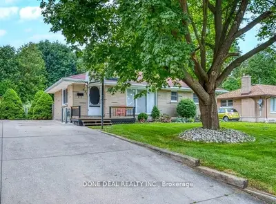 Detached in London South