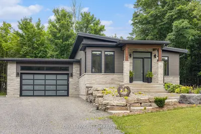 Detached in North Grenville