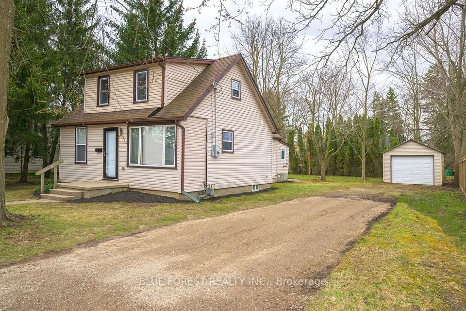 186 VICTORIA Street, Southwest Middlesex, ON N0L 1M0