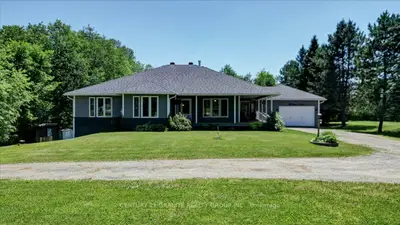 Detached in Bancroft