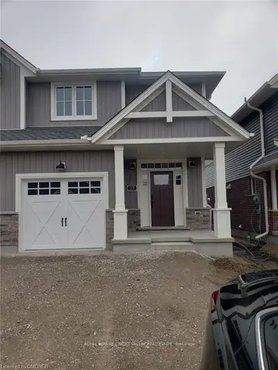 Att/Row/Townhouse in Tillsonburg