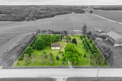 Detached in West Grey