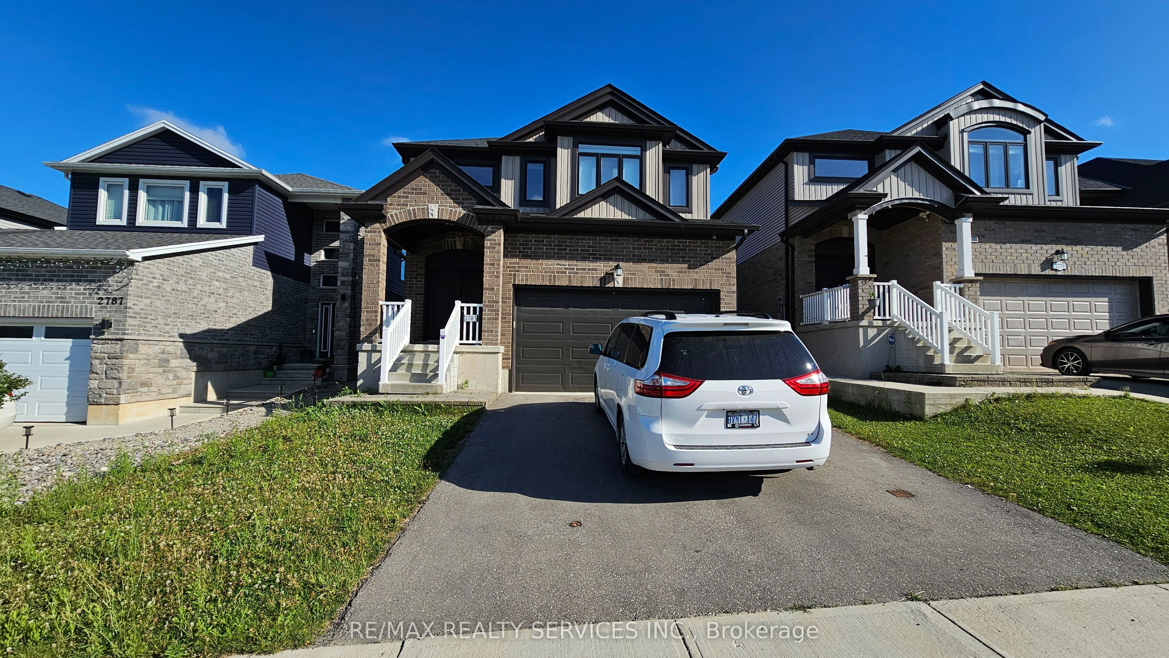 2783 Doyle Drive, London South, ON N6M 1G5