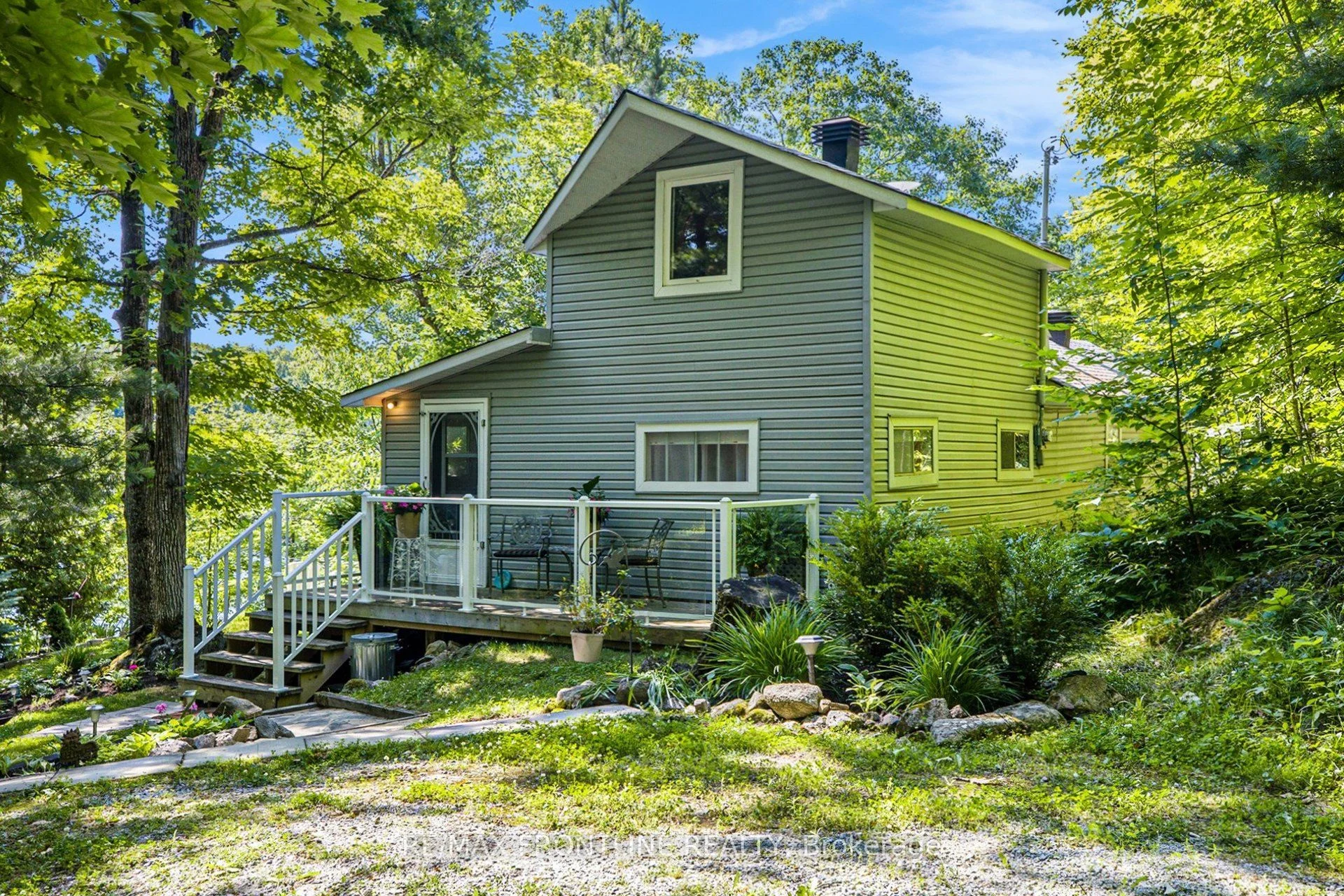 225 Silvery Lane, Tay Valley, ON K0H 2B0