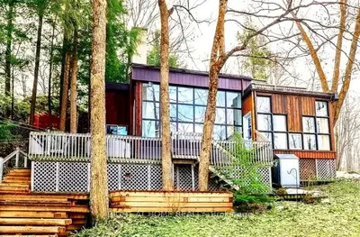Detached in Muskoka Lakes