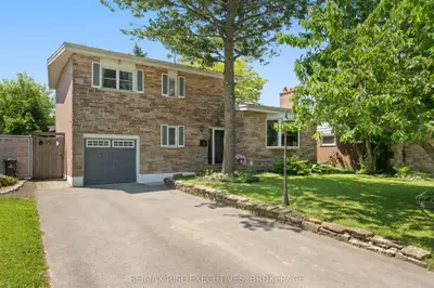 Detached in Kingston
