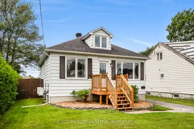 Detached in Hawkesbury