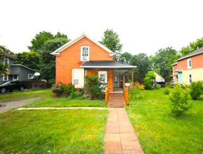 Detached in Haldimand