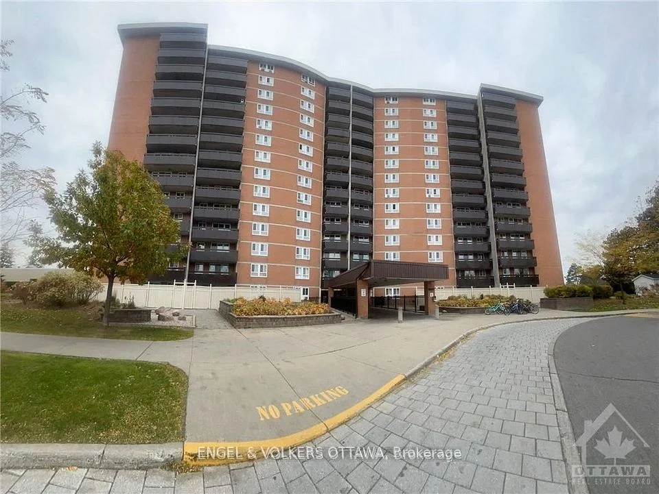 2000 JASMINE Crescent 708, Beacon Hill North - South and Area, ON K1J 8K4