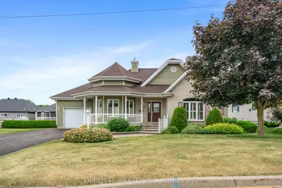 Detached in North Glengarry